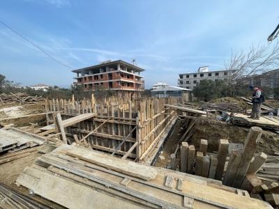 Sizin Evler -  B Blok Perde Beton Atımı